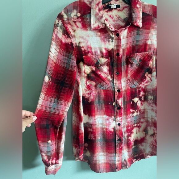 Handmade Upcycled Bleached Tie Dye Red and Black Plaid Button-Up Shirt Womens XS - Picture 3 of 6